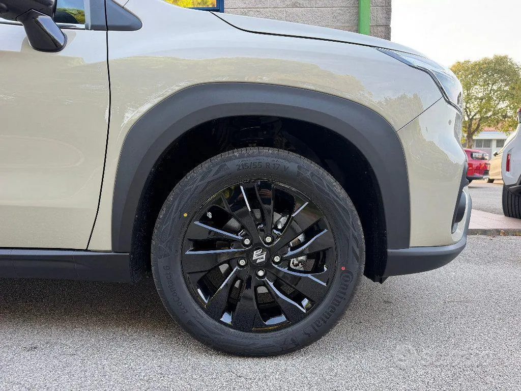 Suzuki S-Cross photo 4