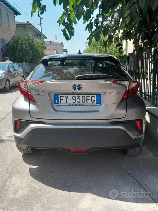 Toyota C-Hr 2019 photo 4