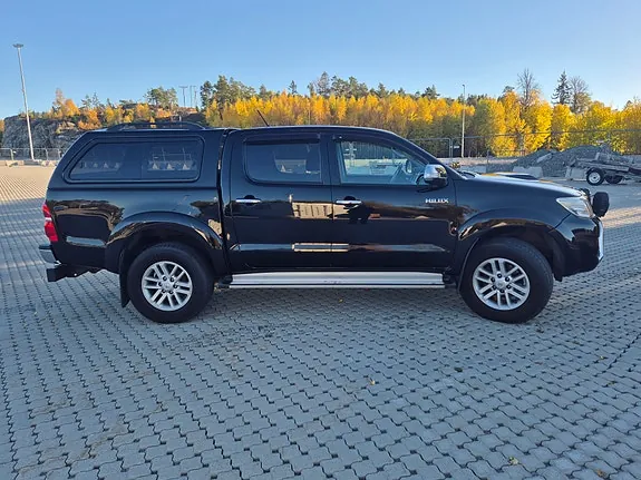 Toyota Hilux 2015 photo 3