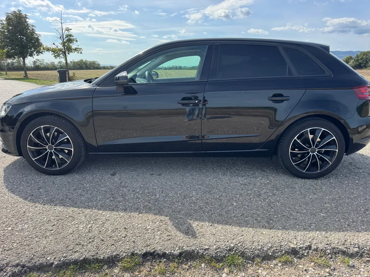 Audi A3 2013 photo 3