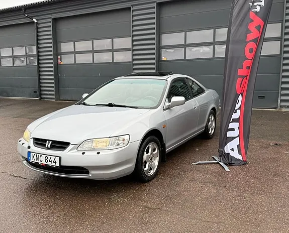 Honda Accord 1999 photo 2