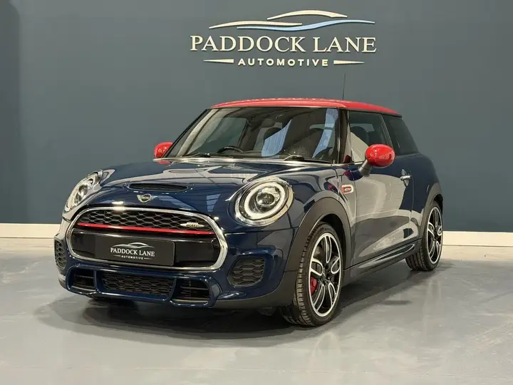 Mini Hatch 2018 photo 2