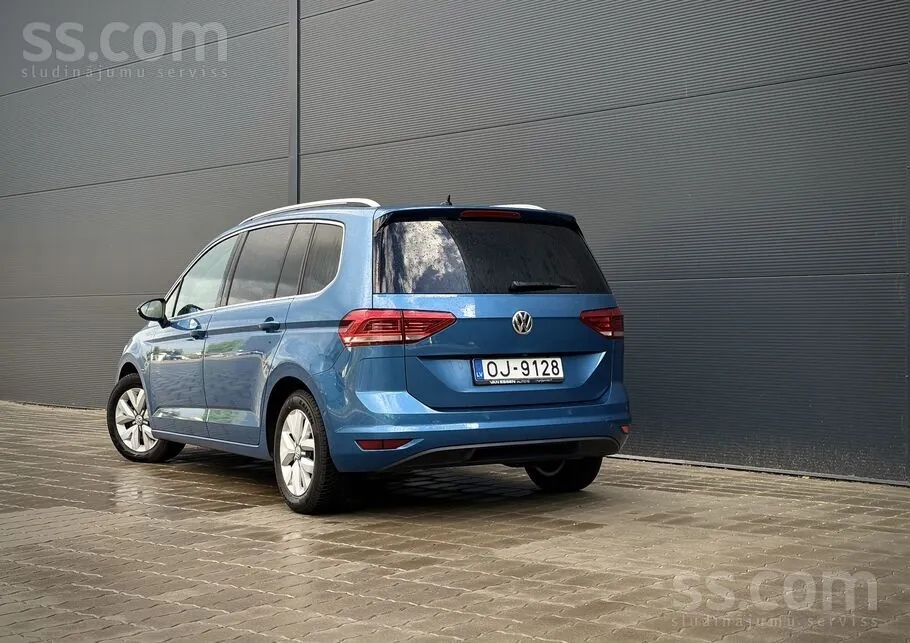 Volkswagen Touran 2015 photo 3