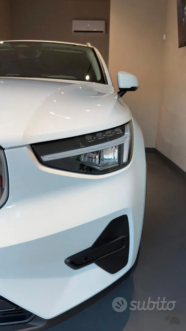 Volvo Xc40 photo 4