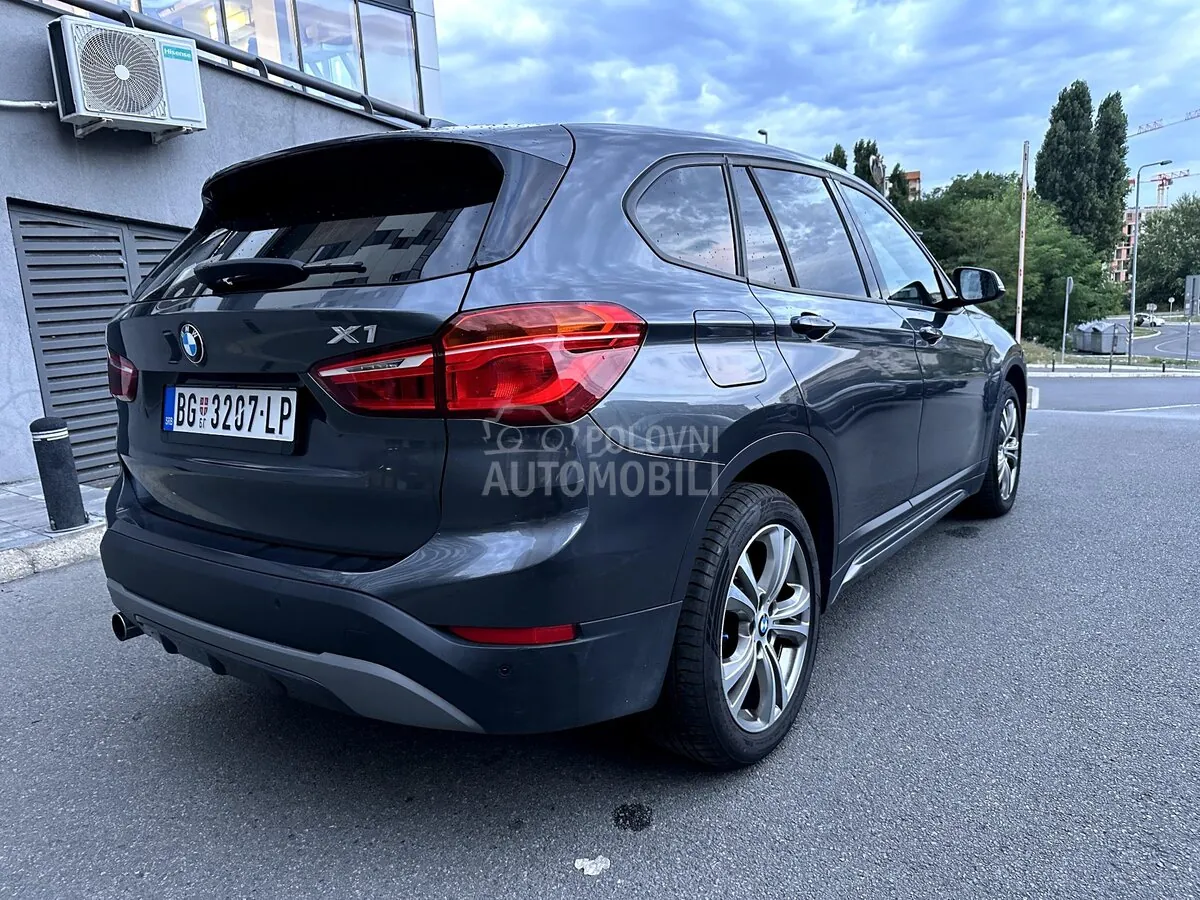 BMW X1 2016 photo 4