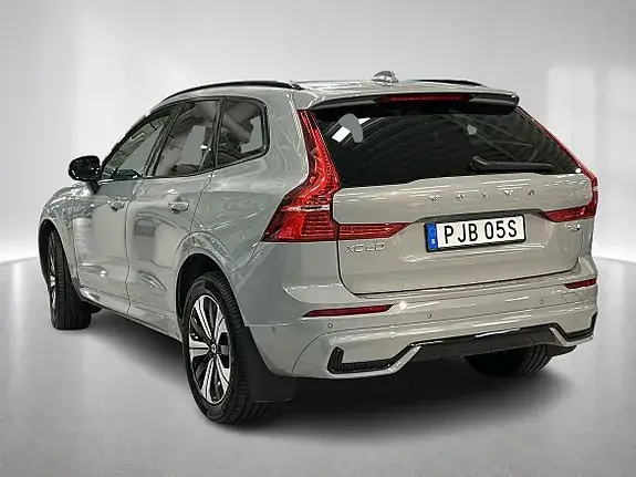Volvo Xc60 2025 photo 2