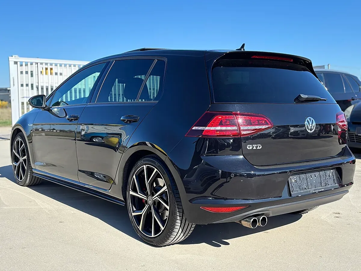 Volkswagen Golf Gtd 2015 photo 3