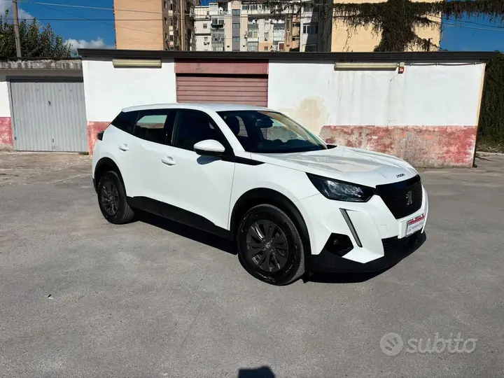 Peugeot 2008 2021 photo 3