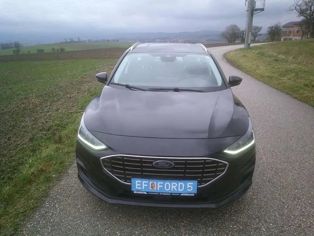 Ford Focus 2020 photo 2