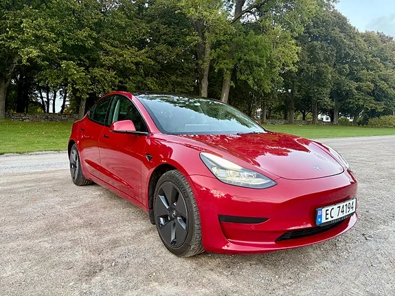 Tesla Model 3 2021 photo 4