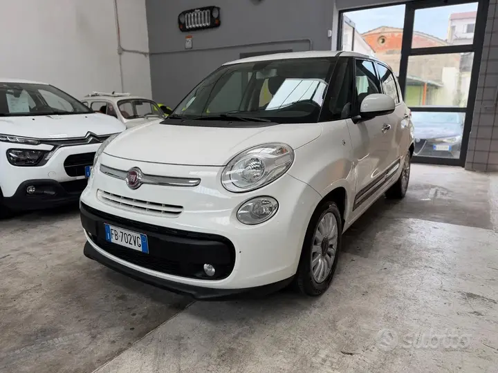 Fiat 500L 2015 photo 2