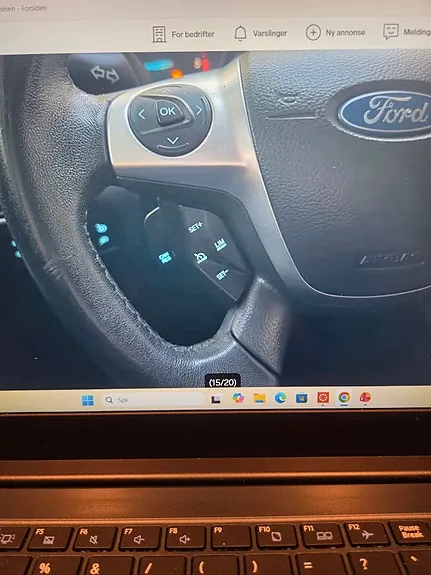 Ford Focus 2011 photo 2