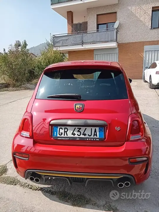 Fiat 500 Abarth 2023 photo 3