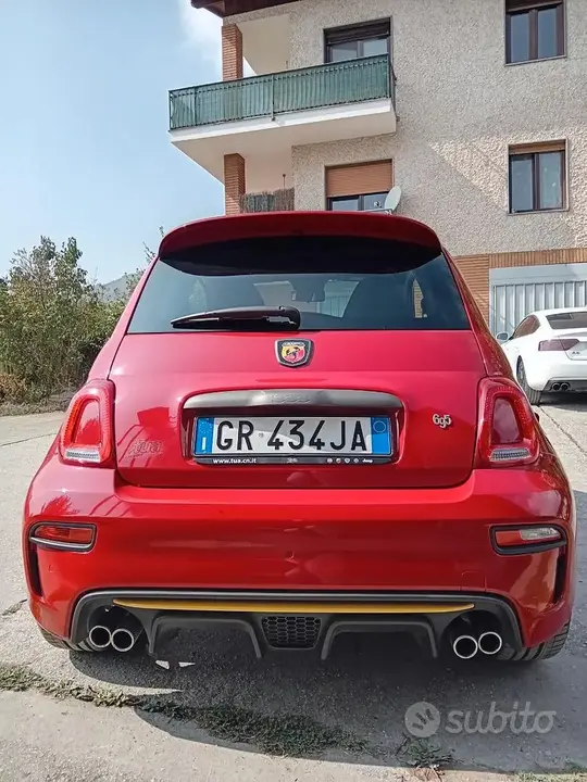 Fiat 500 Abarth 2023 photo 4