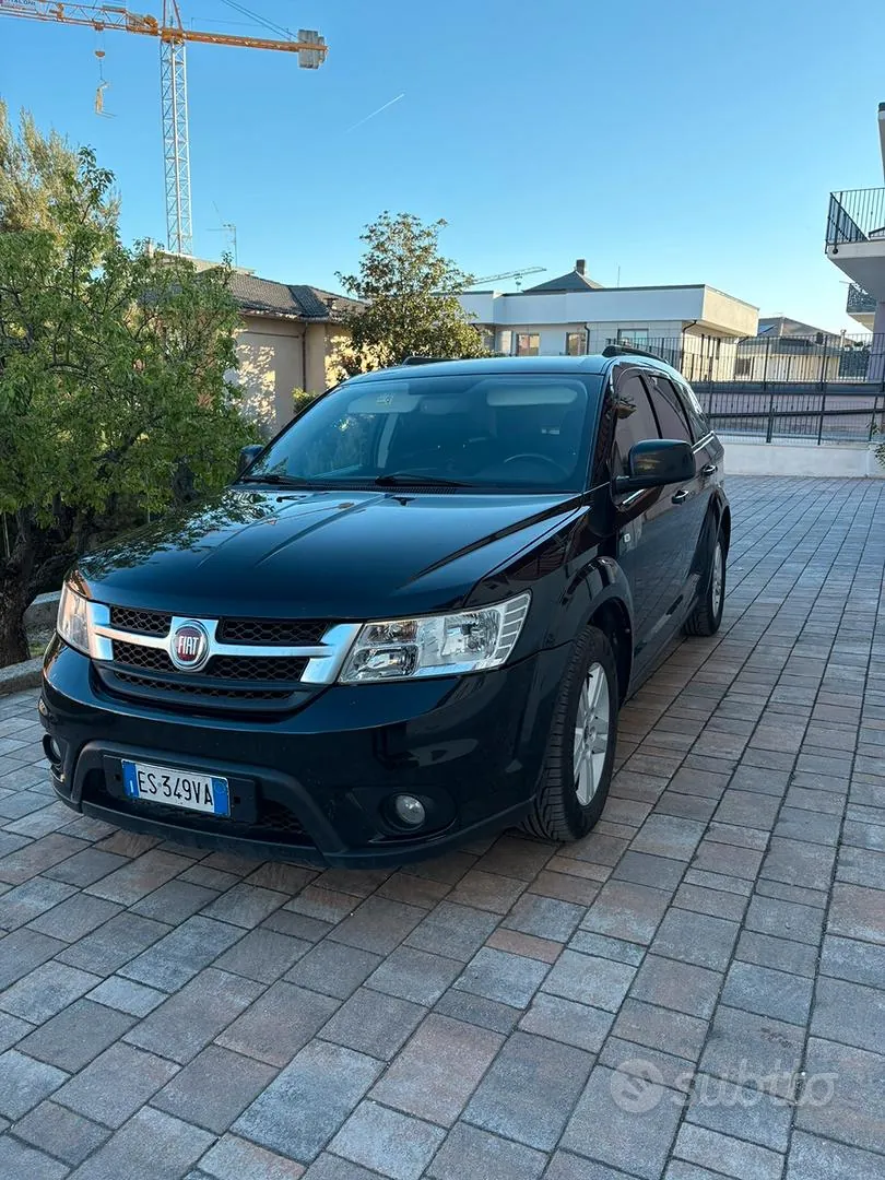 Fiat Freemont 2013 photo 2
