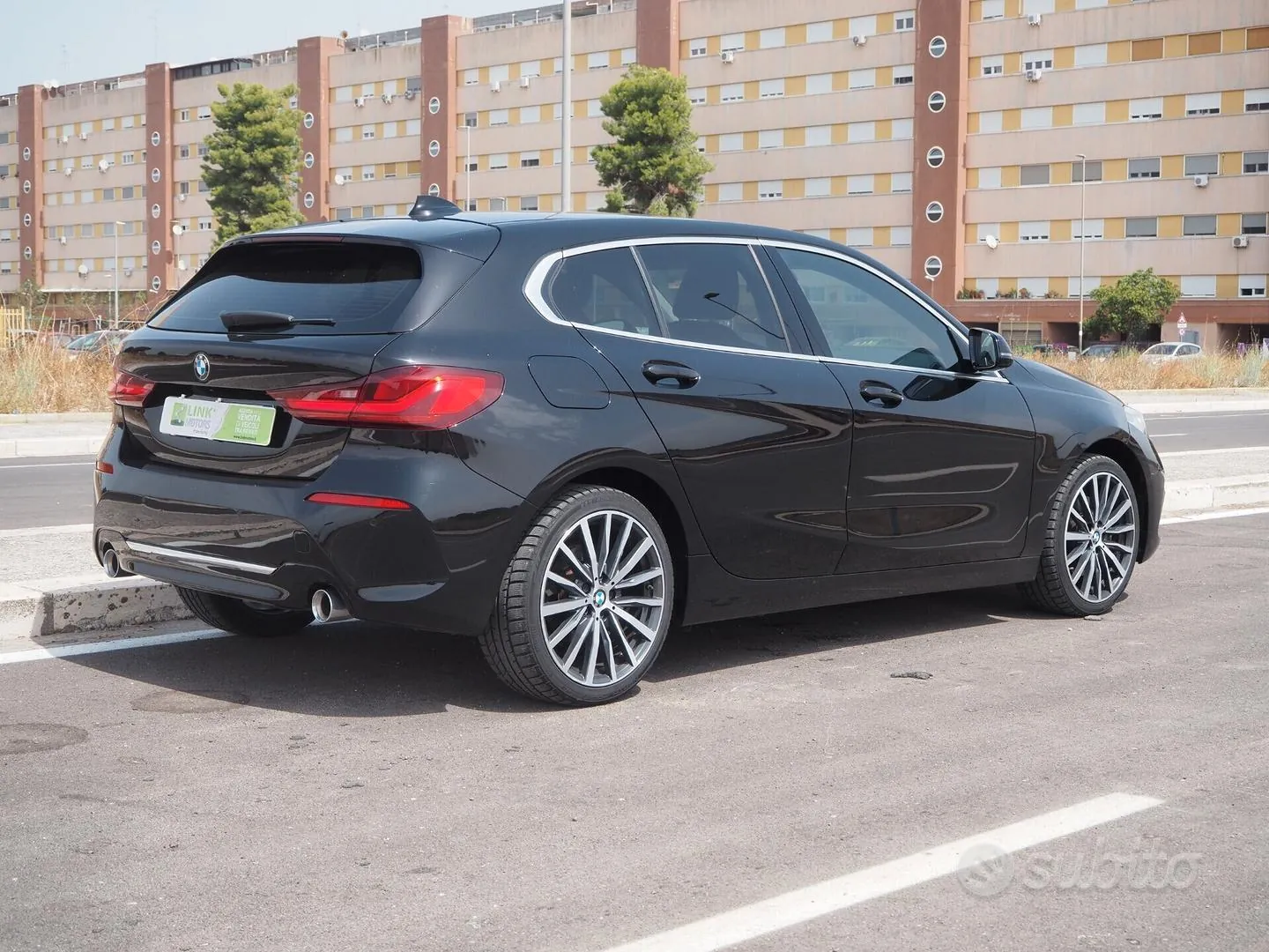 BMW 118D 2020 photo 2