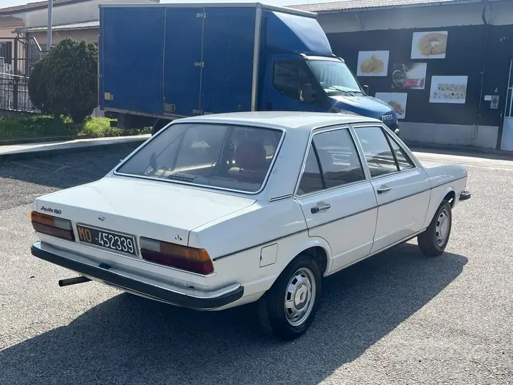 Audi 80 1978 photo 5
