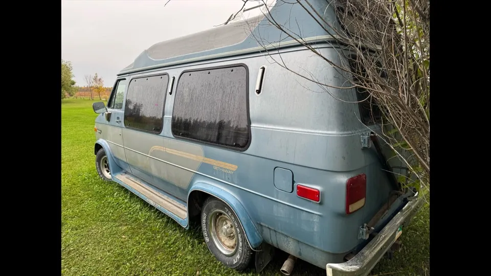 Chevrolet Van 1988 photo 3