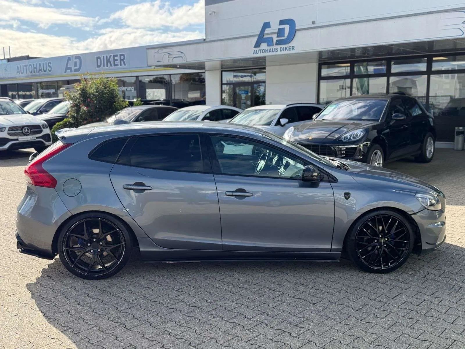 Volvo V40 2015 photo 3