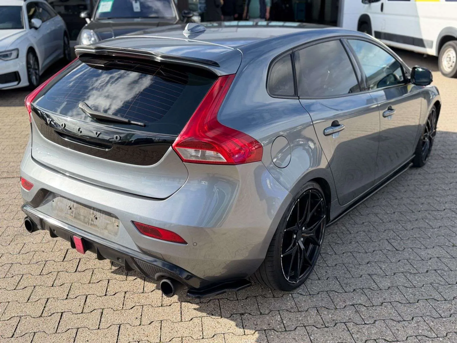 Volvo V40 2015 photo 4