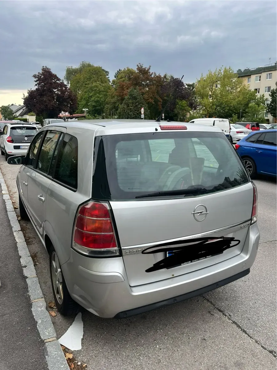 Opel Zafira 2006 photo 3