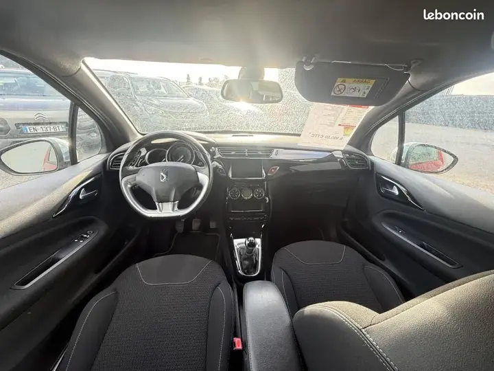 DS Automobiles Ds3 2017 photo 4