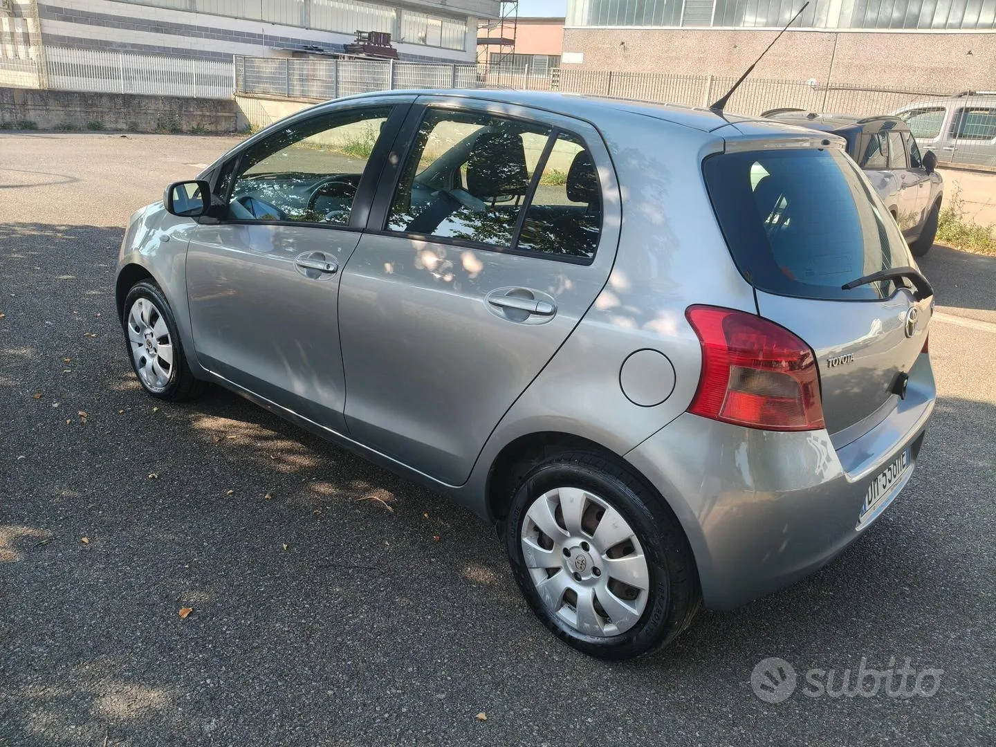 Toyota Yaris 2007 photo 4