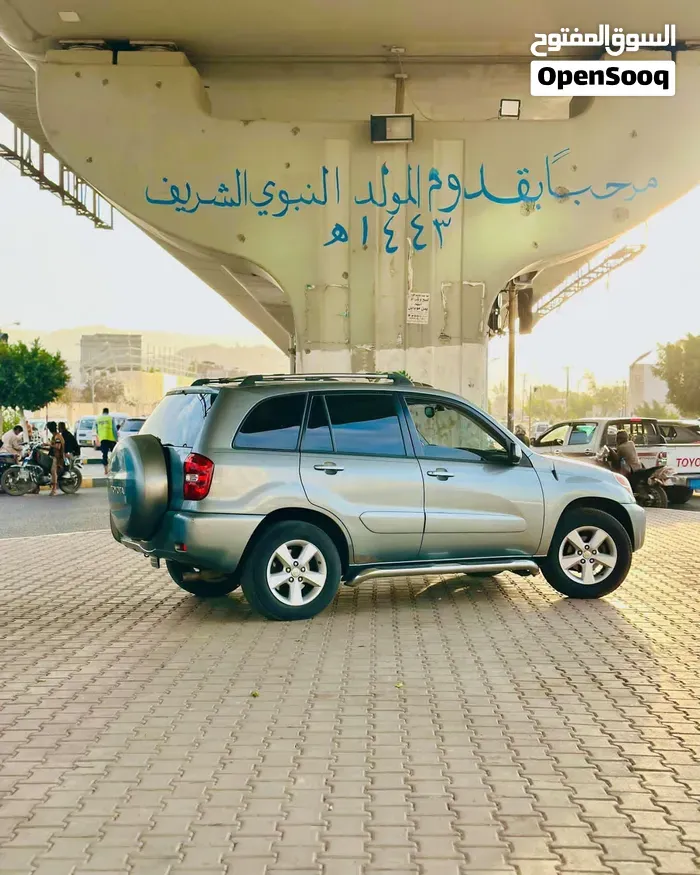 Toyota Rav 4 2005 photo 4