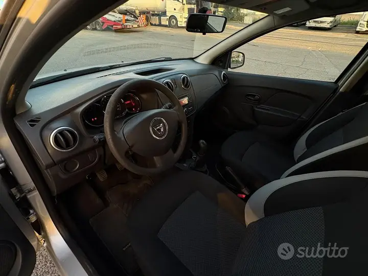 Dacia Sandero 2015 photo 5