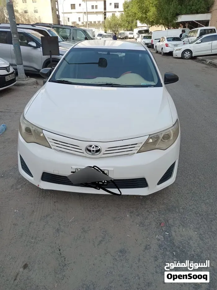 Toyota Camry 2015 photo 2