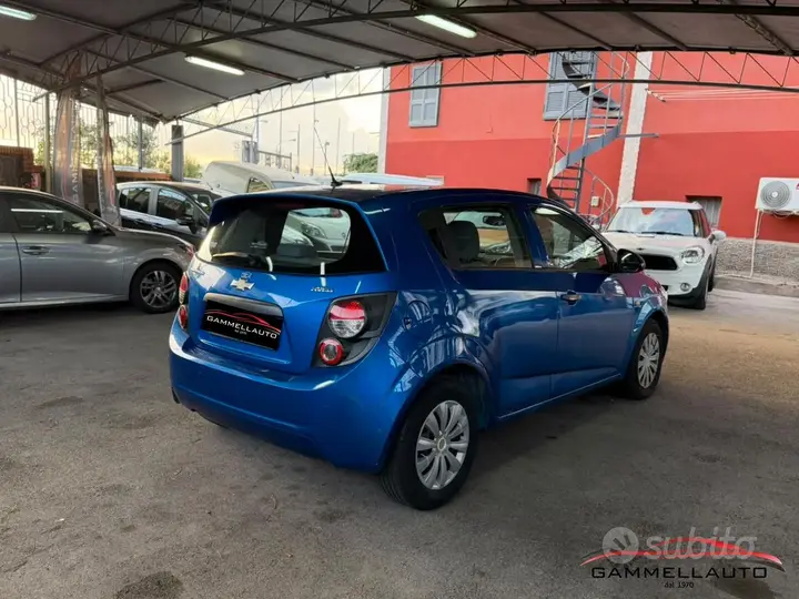 Chevrolet Aveo 2013 photo 5