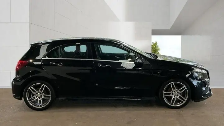 Mercedes-Benz A-Class 2016 photo 5