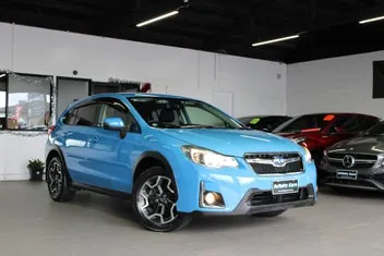Subaru Xv 2016 photo 2