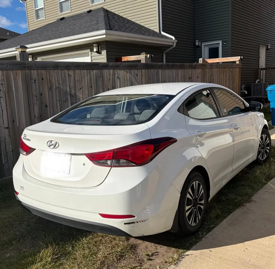 Hyundai Elantra 2014 photo 2