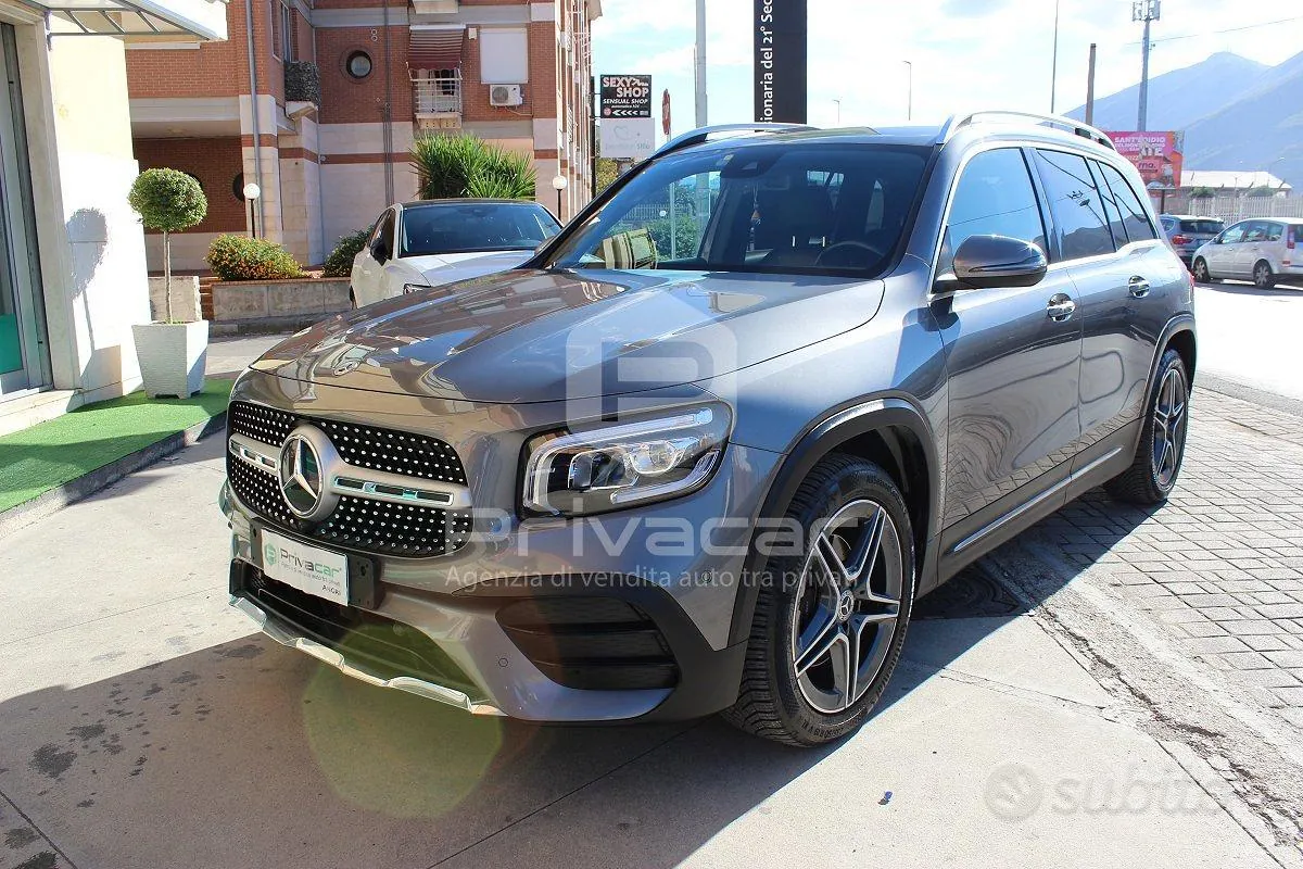 Mercedes-Benz Glb