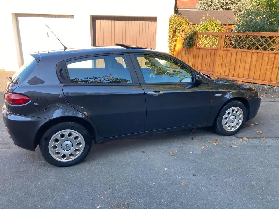 Alfa Romeo 147