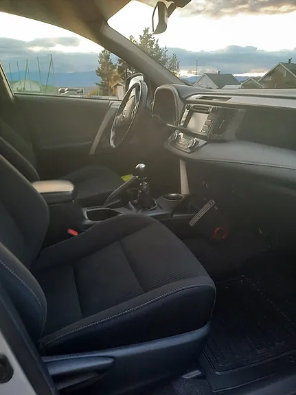 Toyota Rav4 2015 photo 4