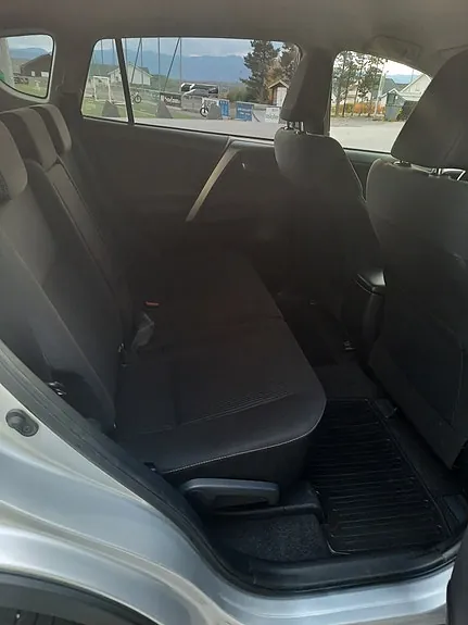 Toyota Rav4 2015 photo 5