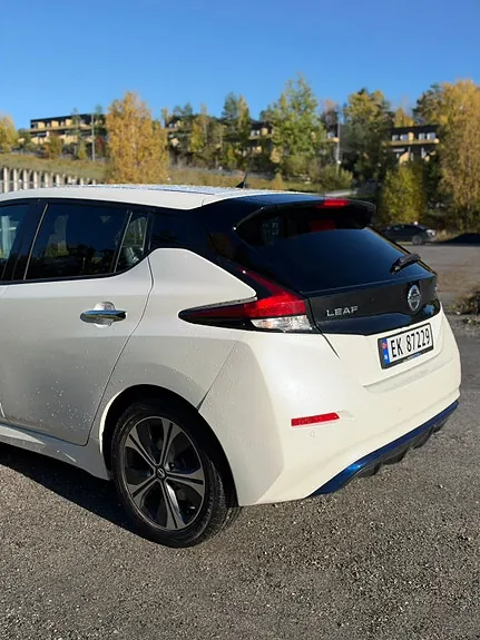 Nissan Leaf 2018 photo 4