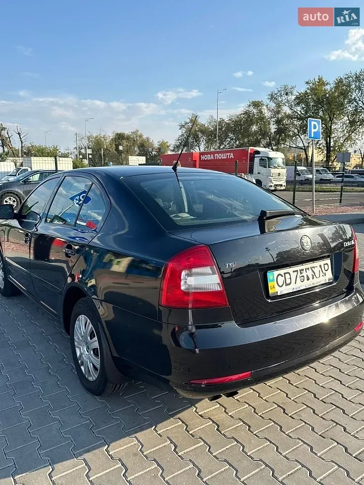 Skoda Octavia 2010 photo 5