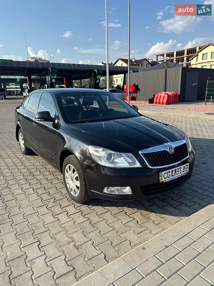 Skoda Octavia 2010 photo 4