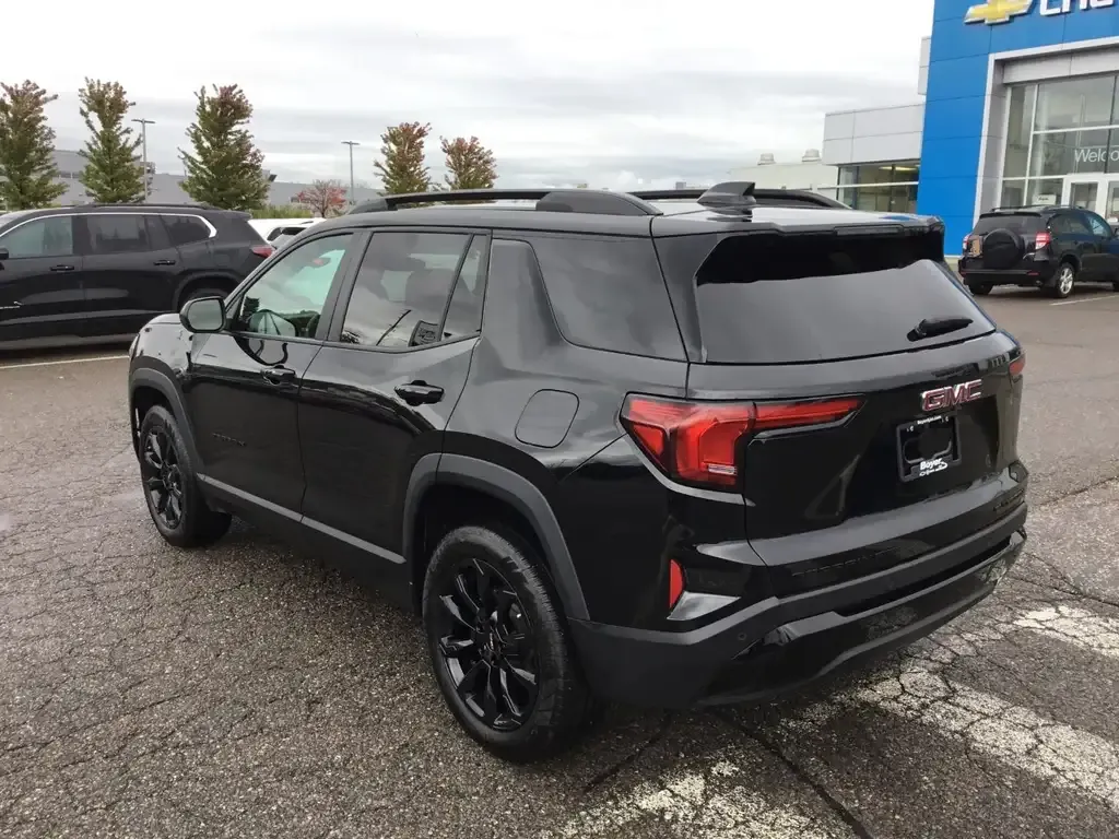 GMC Terrain 2025 photo 2