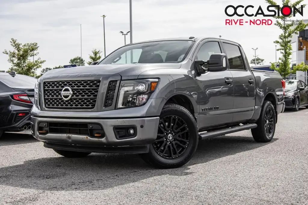 Nissan Titan