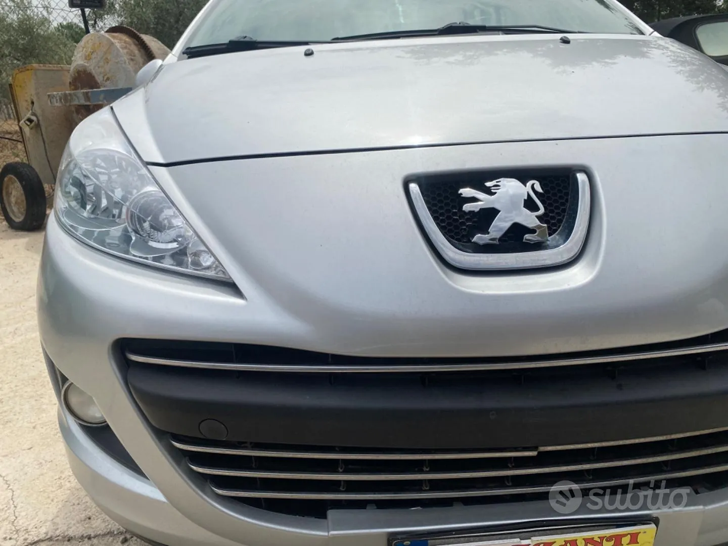 Peugeot 207 2012 photo 5