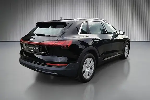 Audi E-Tron 2020 photo 2