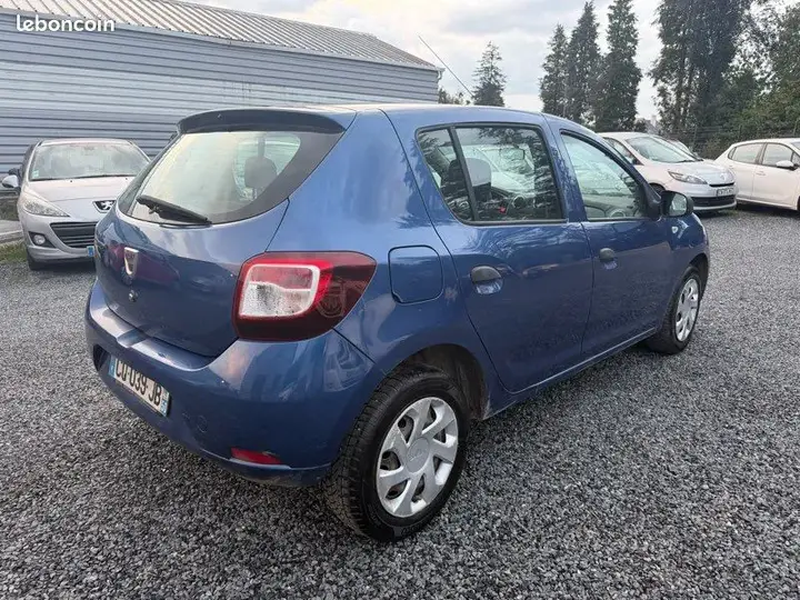 Dacia Sandero 2013 photo 3