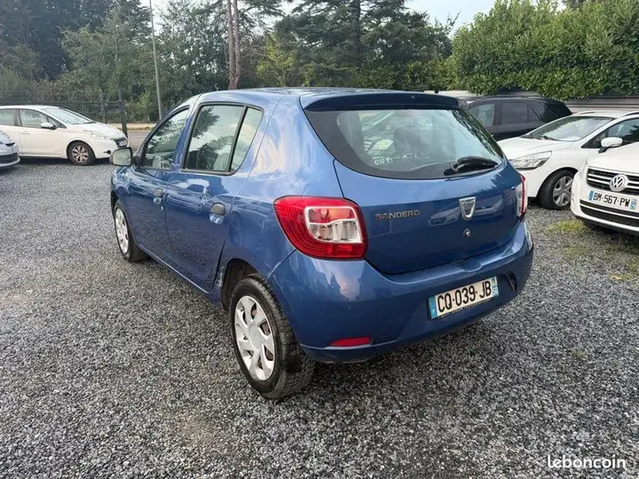 Dacia Sandero 2013 photo 4