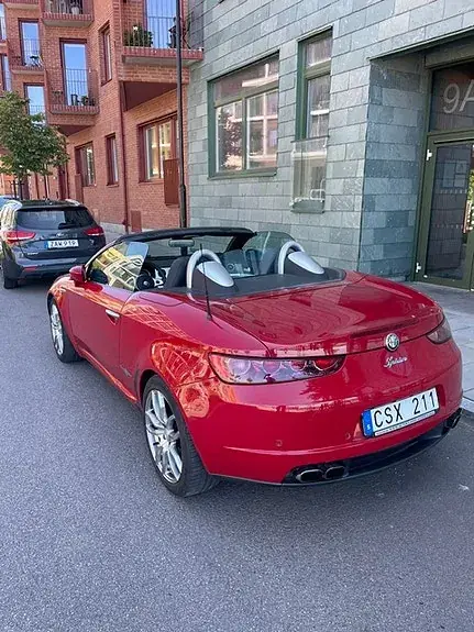 Alfa Romeo Spider 2006 photo 2