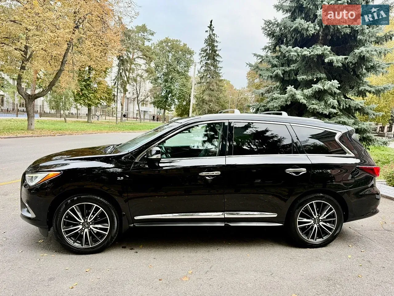 Infiniti Qx60 2016 photo 4