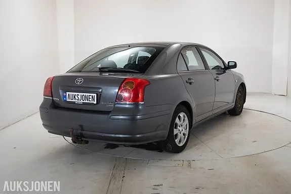 Toyota Avensis 2006 photo 4